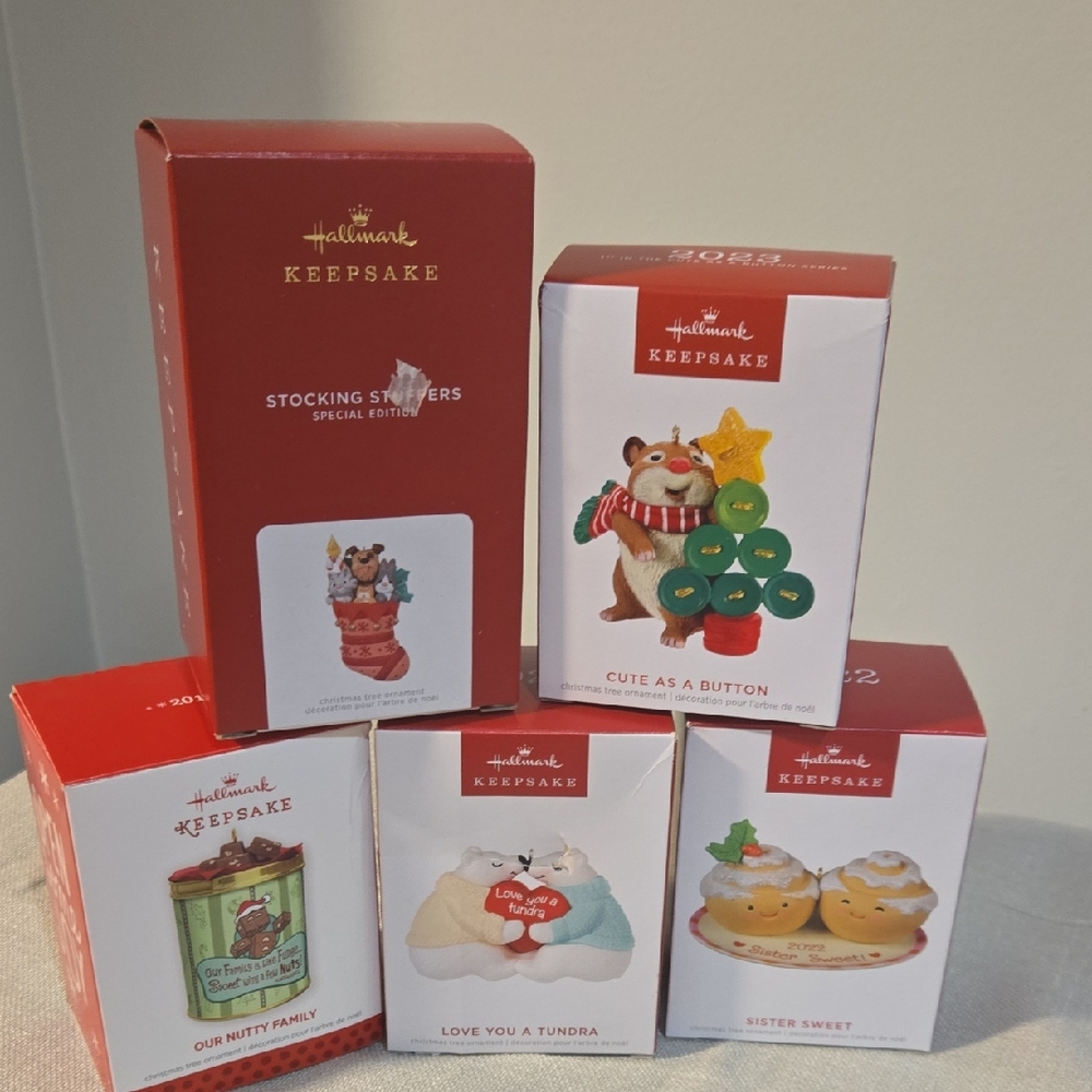 Hallmark Keepsake Ornament Collection - Red, Green, White
